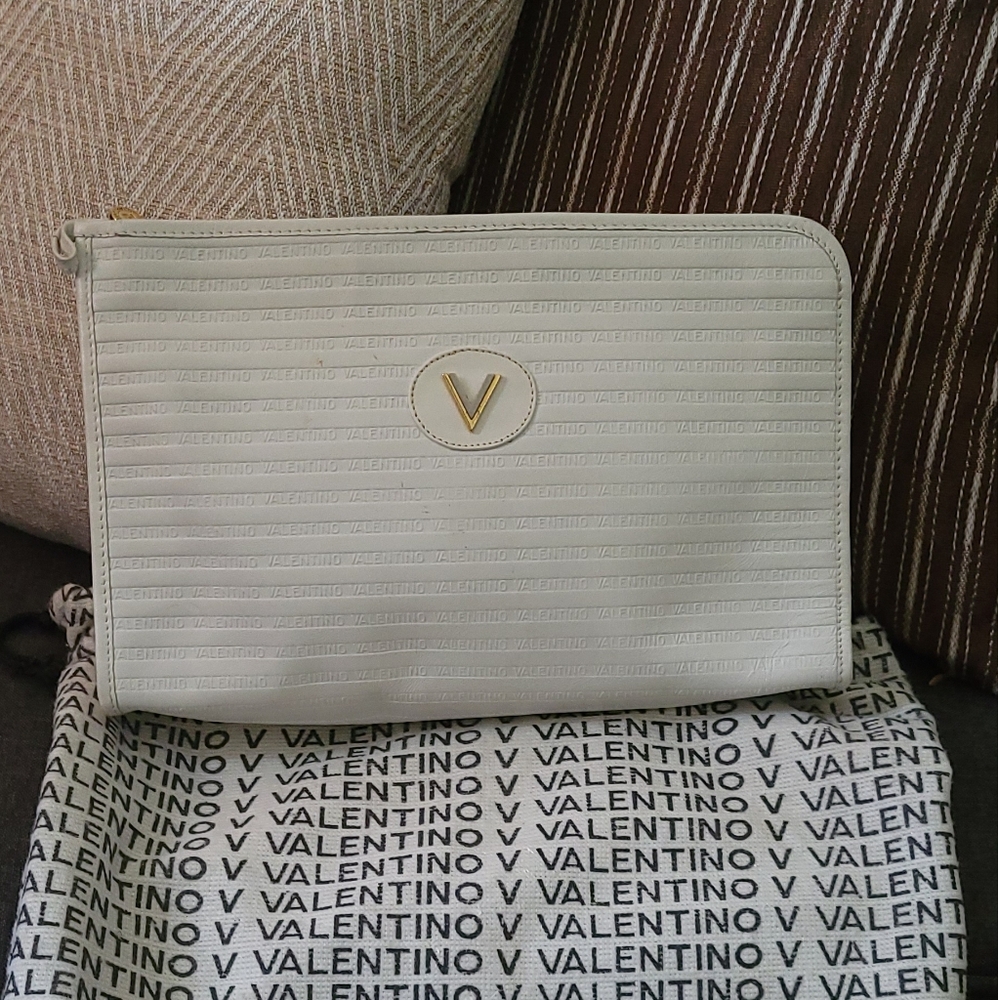 Valentino Clutch